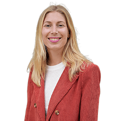 Aymée, Co-directrice chez Ecole des métiers de l'esthétique
